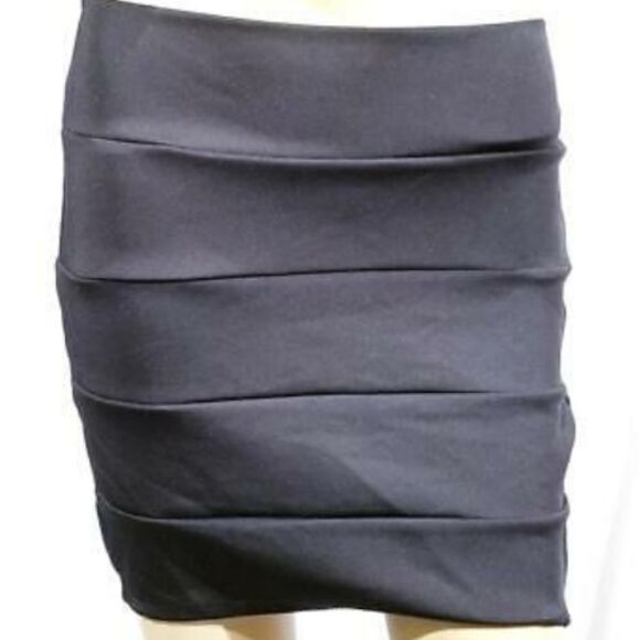 Mandee Black Block Stripe bandage Mini Skirt - Picture 2 of 4